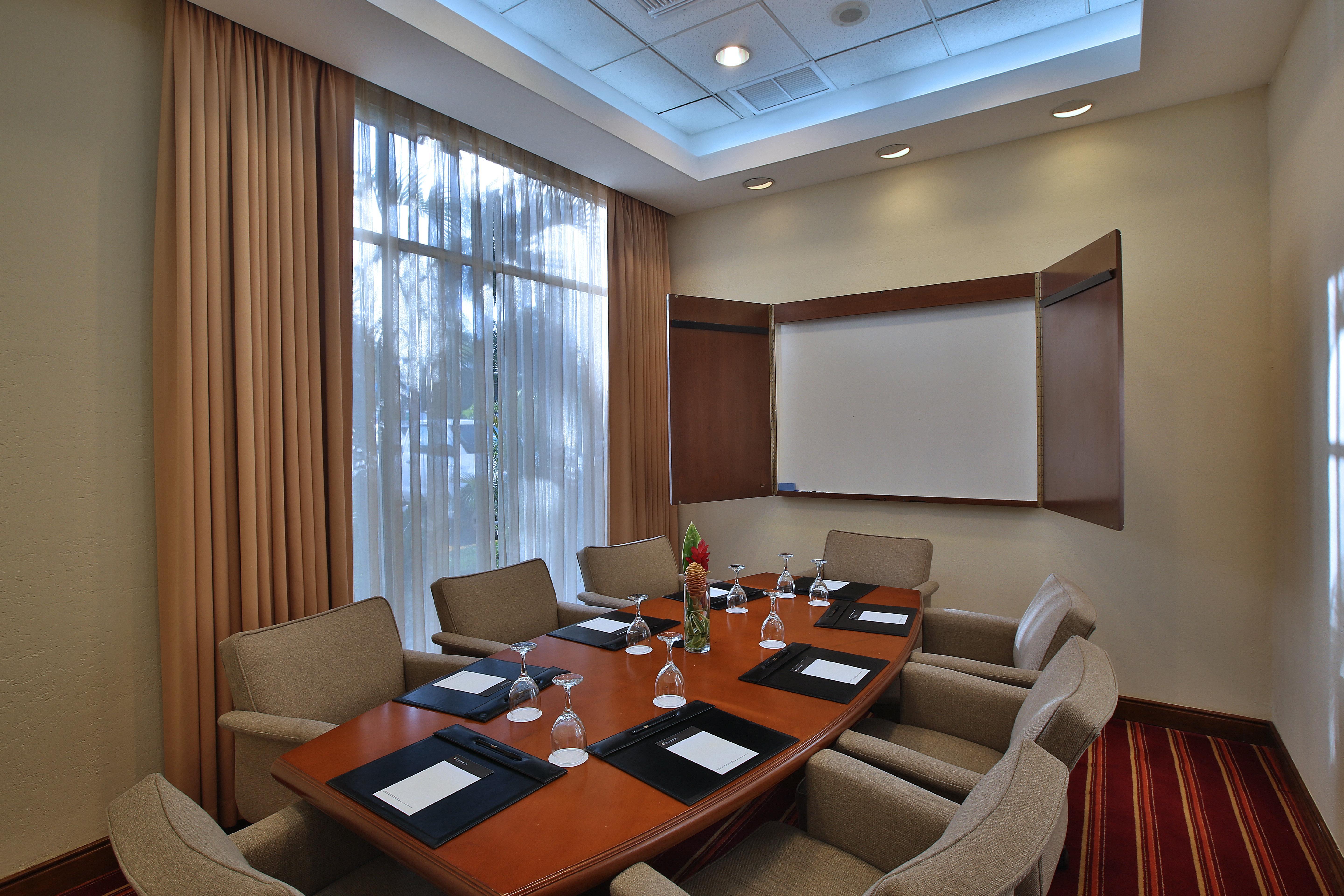 Готель Real Intercontinental Metrocentro Managua By Ihg Екстер'єр фото