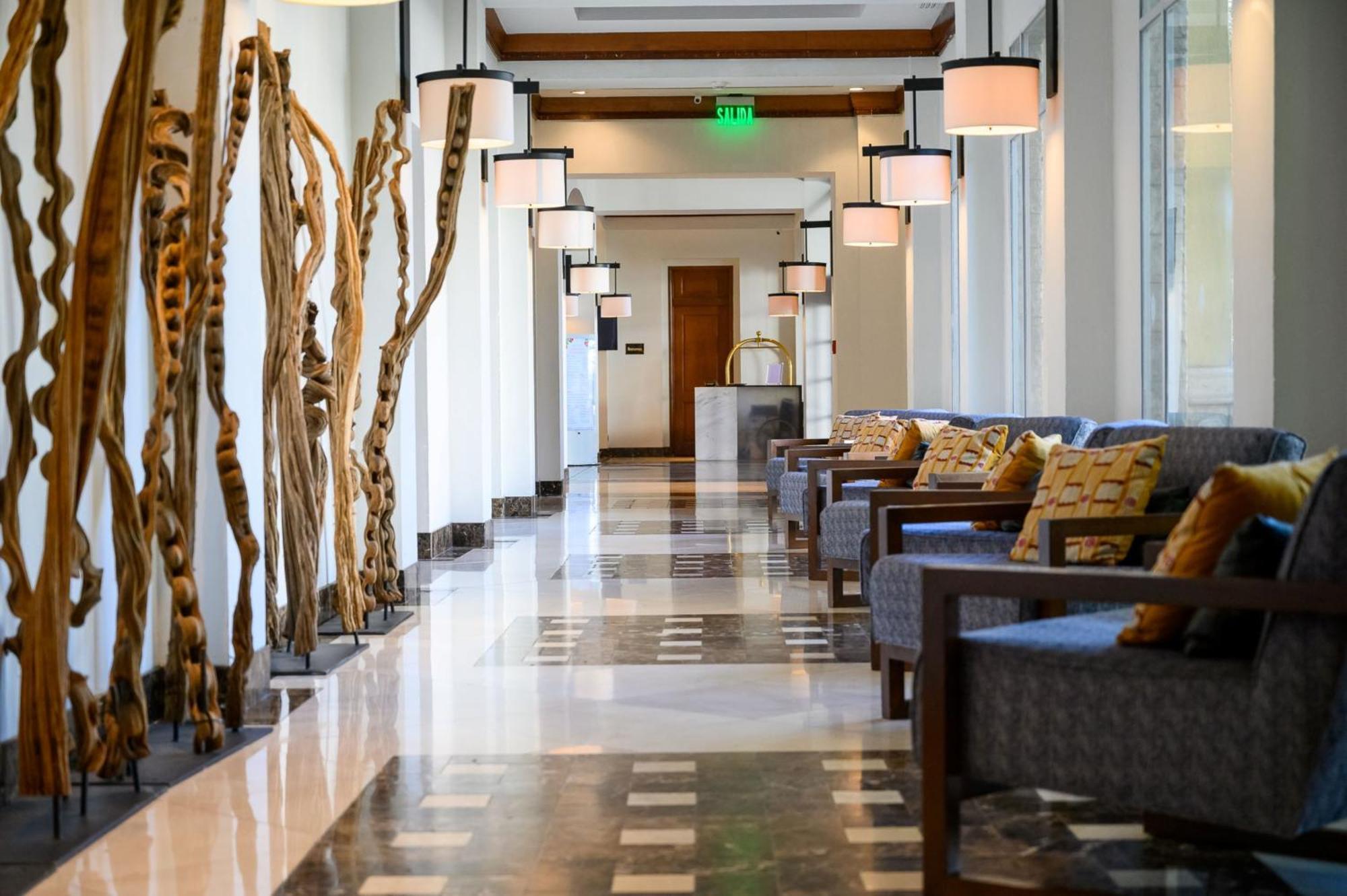 Готель Real Intercontinental Metrocentro Managua By Ihg Екстер'єр фото